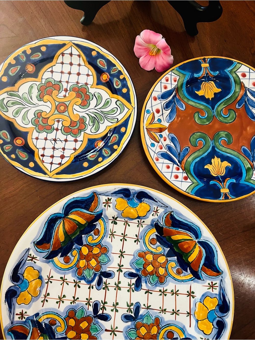 Maxcera Terra Bella Plates Lot 3: Hand-Painted Tuscan Talavera 1 Dinner 2 Salad - Picture 1 of 10